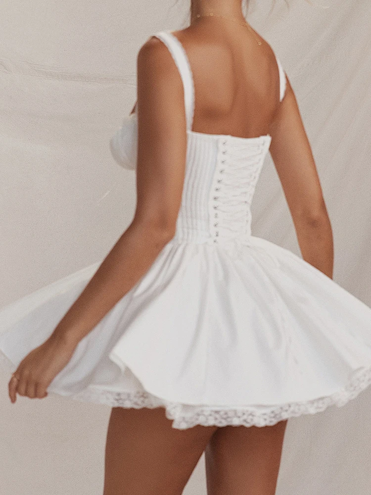 Branco Elegante Vestido De Baile Mulheres Da Moda Rendas Babados Verão Ruched Corpete De Festa Sem Costas Plissado Uma Linha De Mini Vestido